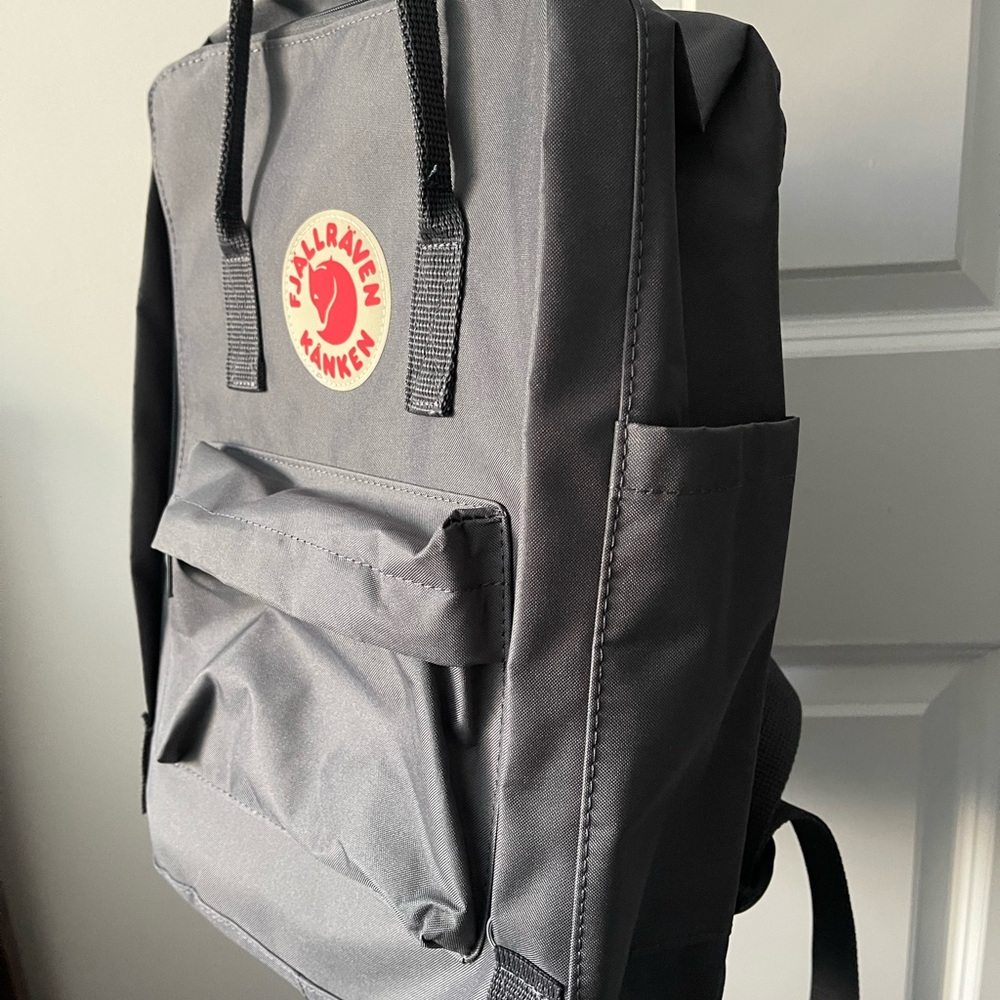 Kånken Gray Backpack - Picture 1 of 3